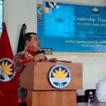 Rektor IAI Bunga Bangsa Cirebon Dr. H. Oman Fathurohman MA