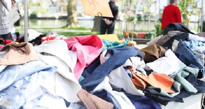 Waspadai Penggunaan Pakaian Bekas Dapat Menularkan Infeksi