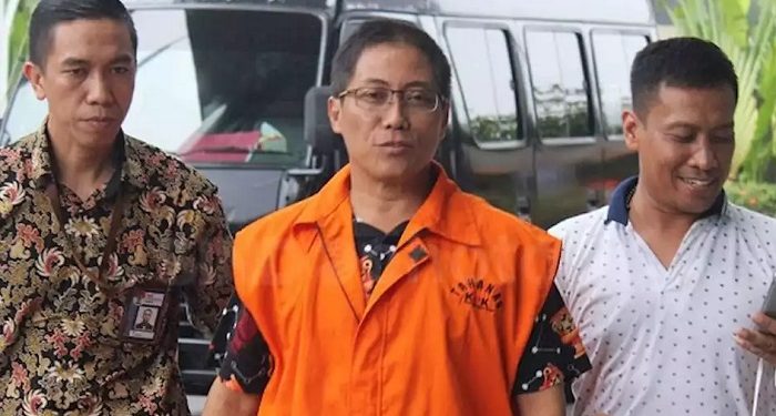 Eks Bupati Cirebon Sunjaya Didakwa Berlapis Terima Uang Hingga Rp64,25 M