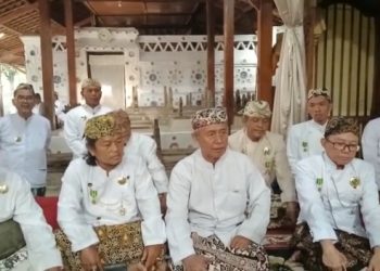 Keluarga Sultan Aloeda II Rahardjo Djali