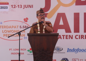 Bupati Imron Imbau Perusahaan Prioritaskan Kesempatan Kerja Bagi Warga Cirebon