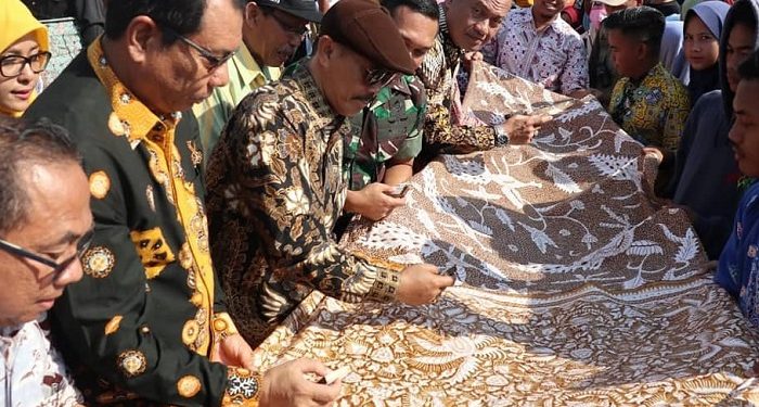 YBI Bakal Promosikan Batik Complongan Indramayu di Acara GBN 2023