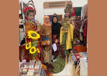 Dekranasda Jabar Pilih Batik Complongan Indramayu Sebagai Kriya Terbaik Berbahan Tekstil