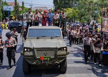 Bupati Nina dan Menkop UKM Meriahkan Kirab Kebangsaan Merah Putih di Indramayu