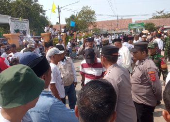 Masa Pendukung Calon Kuwu Astanajapura hampir ricuh
