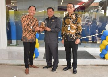 Sekda Eman Resmikan BJB Majalengka KCP Talaga Usai Direlokasi
