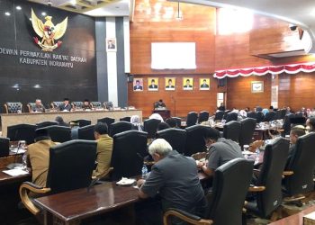 DPRD Indramayu Gelar Rapat Paripurna Bahas Dua Raperda Hasil Kajian Bapemperda