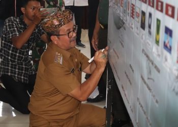 Bupati Imron Hadiri Deklarasi Pemilu Damai 2024 di Mapolresta Cirebon