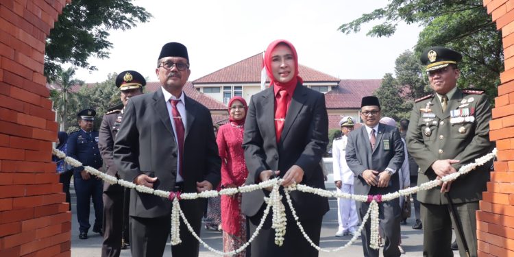 Peresmian taman pataraksa
