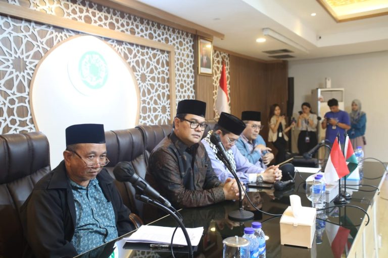 MUI serukan setop konsumsi produk terafiliasi Israel. (Ist)