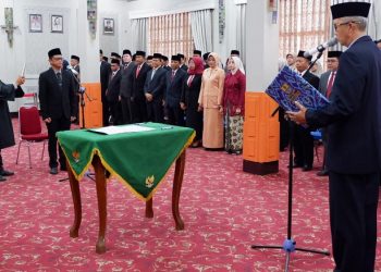 Mohammad Arif Kurniawan Dilantik Jadi Pj Sekda Kota Cirebon