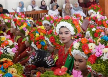 Mengintip Tradisi Ngarot Lelea di Indramayu, Penanda Masuknya Musim Tanam Padi