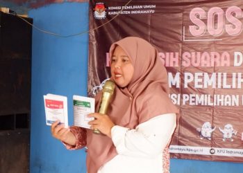 KPU Indramayu Sosialisasikan Pencoblosan Surat Suara Pemilu 2024 di Cantigi