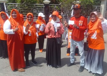 Seger Bener, Lomba Karaoke Meriahkan Flashmob PKS Cirebon Timur di Pabuaran