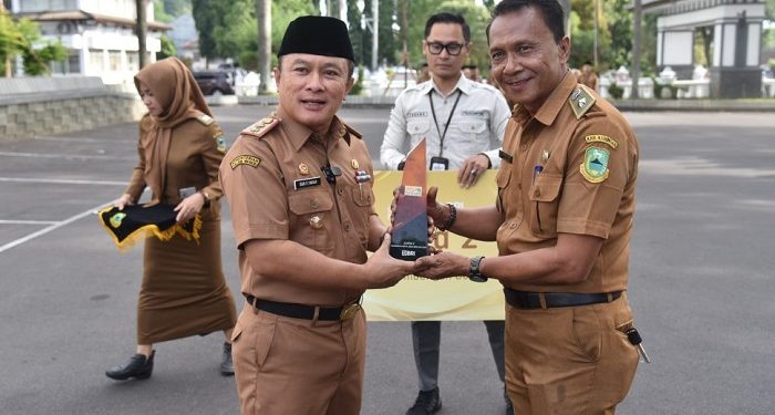 Pemdes Cikaso Kramatmulya Kuningan Runner Up Desa Brilian Tingkat Nasional