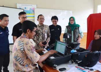Disdukcapil Jabar Puji Layanan Adminduk Keliling Indramayu