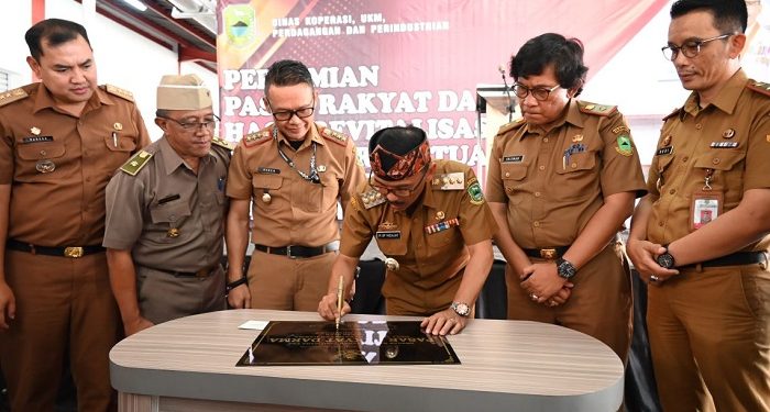 Usai Direvitalisasi, Pasar Darma Kuningan Resmi Beroperasi