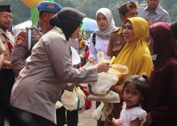 Polresta Cirebon dan Pemkab Gelar Gerakan Pangan Murah di Greged