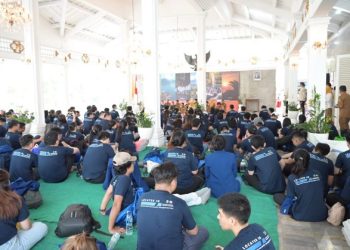 975 Mahasiswa Universitas Prasetiya Mulya Tangerang Ikuti Program Comdev di Kuningan