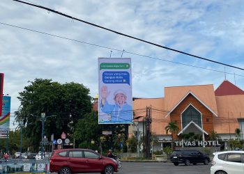 Tanggapi Baliho Abah Qomar, Anak Muda : Layak Maju Pilkada Tapi Tunggu Visinya