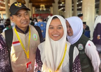 Siti Najichah Alfa Gadis Asal Jatibarang Jadi Calhaj Termuda dari Indramayu