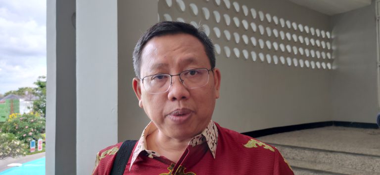 Direktur Eksekutif Klaim dan Resolusi Bank LPS Suwandi. (Panji / Ciayumajakuning.id)