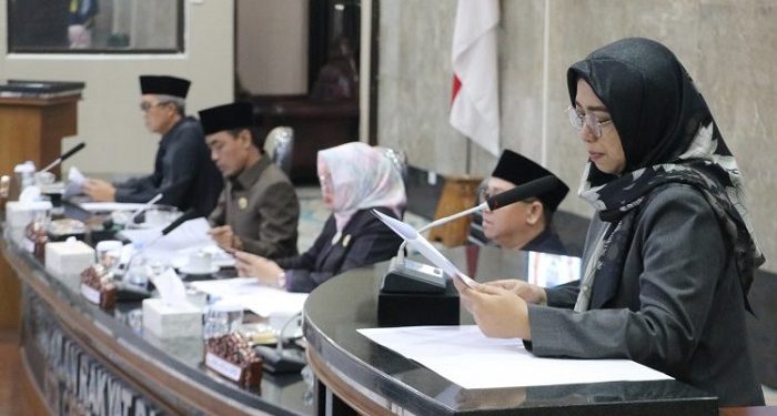 Rapat Paripurna DPRD Kota Cirebon Setujui KUA-PPAS 2025