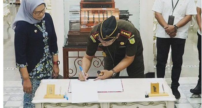 Kejari Indramayu Kembalikan Aset PDAM Tirta Darma Ayu Senilai Rp12.7 Miliar
