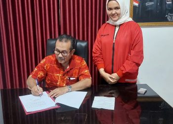 Cetak Sejarah! Sophi Zulfia Ketua DPRD Perempuan Pertama di Kabupaten Cirebon