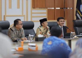 Tim Penilai Monev KI Jabar 2024 Lakukan Uji Publik ke Kota Cirebon