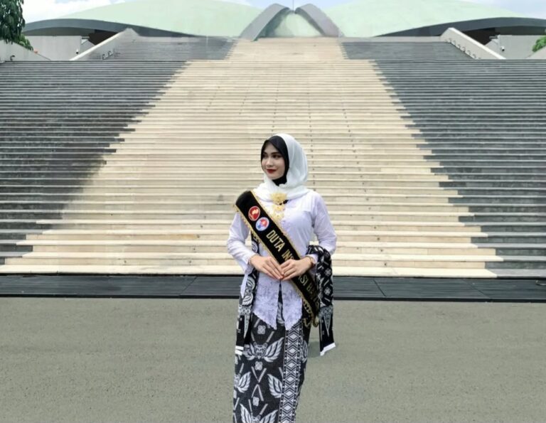 Pencitraan Politik: Trik Menggelitik Pemicu Konflik?