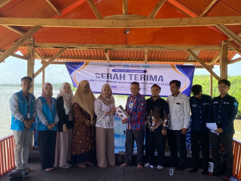 Perhatian UGJ dan PT Taekwang di Wilayah Pesisir Cirebon