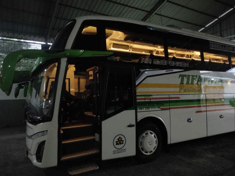 Dampak Larangan Study Tour: PO Bus Pariwisata di Cirebon Merugi, Puluhan Pesanan Dibatalkan