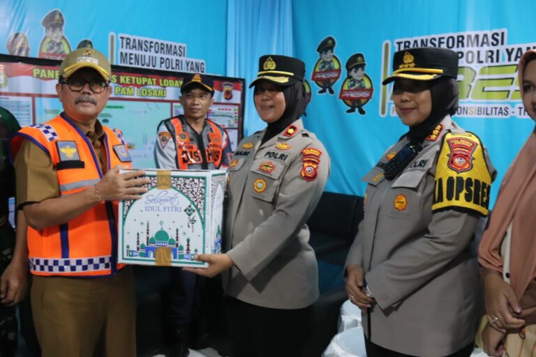 Pemkab Cirebon dan Polresta Cirebon Cek Pospam Di Perbatasan Jelang Puncak Arus Mudik
