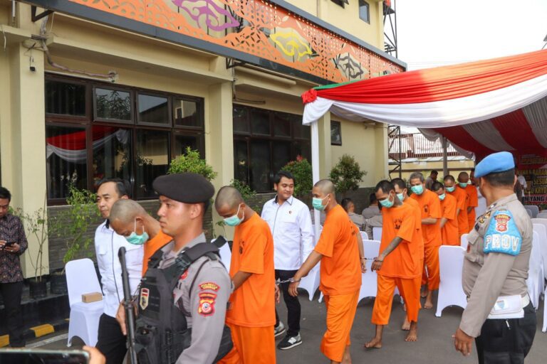 Miris! Petugas Keamanan Rumah Sakit di Cirebon Ditangkap karena Edarkan Obat Terlarang