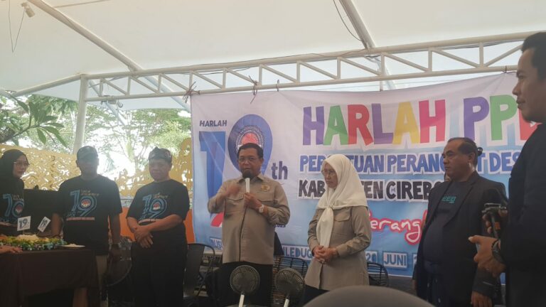 Perangkat Desa Jadi Ujung Tombak, Herman Khaeron: Mereka Layak Diperjuangkan!