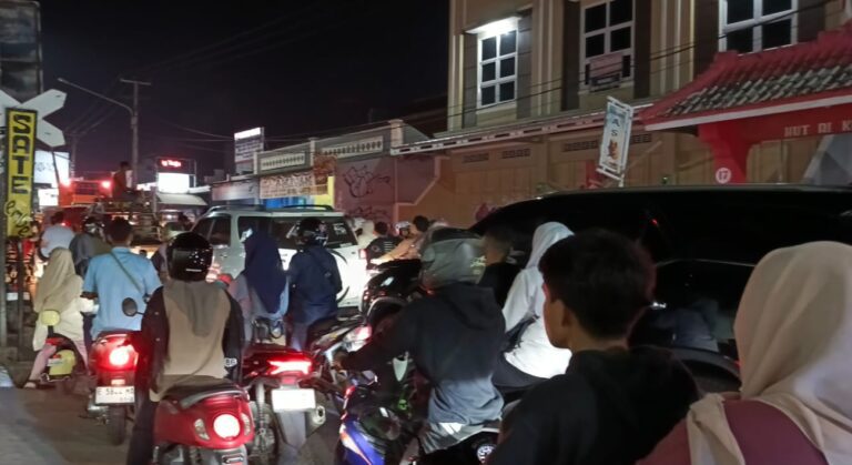 Solusi Kemacetan di Ciledug, Warga Cirebon Timur Usulkan Pengadaan Bus Karyawan