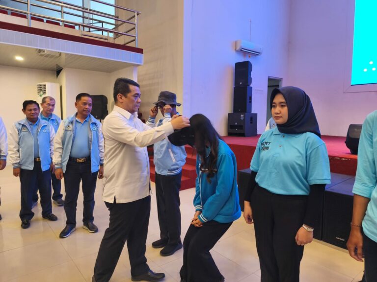 1.013 Mahasiswa UGJ Dilepas Wamendes untuk KKN