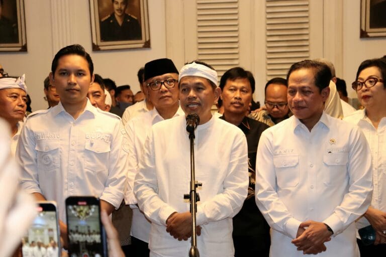 Dedi Mulyadi Siap Beri Sanksi Pemerintah Daerah Terkait Pengelolaan Sampah