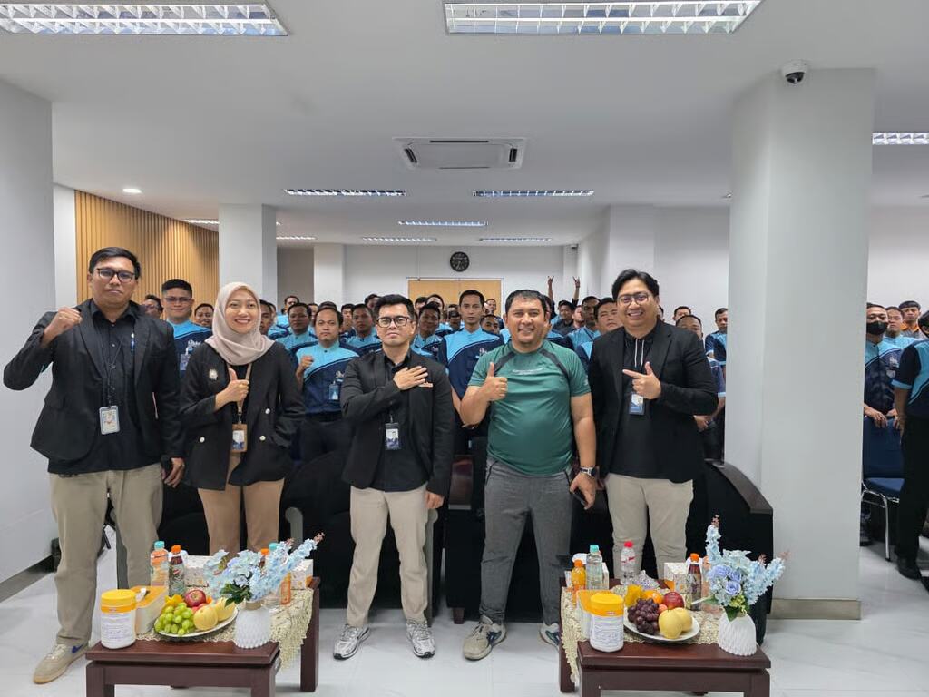 BRI Branch Office Otista Region 6Jakarta 1 dan BKS Tingkatkan Standar Layanan, Gelar Training Service Excellence untuk Seluruh Petugas Layanan Kantor. Foto: VRITIMES.com BRI Branch Office Otista Region 6Jakarta 1 dan BKS Tingkatkan Standar Layanan, Gelar Training Service Excellence untuk Seluruh Petugas Layanan Kantor. Foto: VRITIMES.com