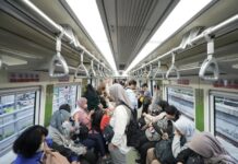 KAI Layani 2,56 Juta Pengguna LRT Jabodebek pada November 2025