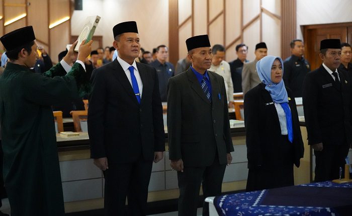 Lucky Lantik 60 Pejabat Pemkab Indramayu di Akhir Tahun 2025