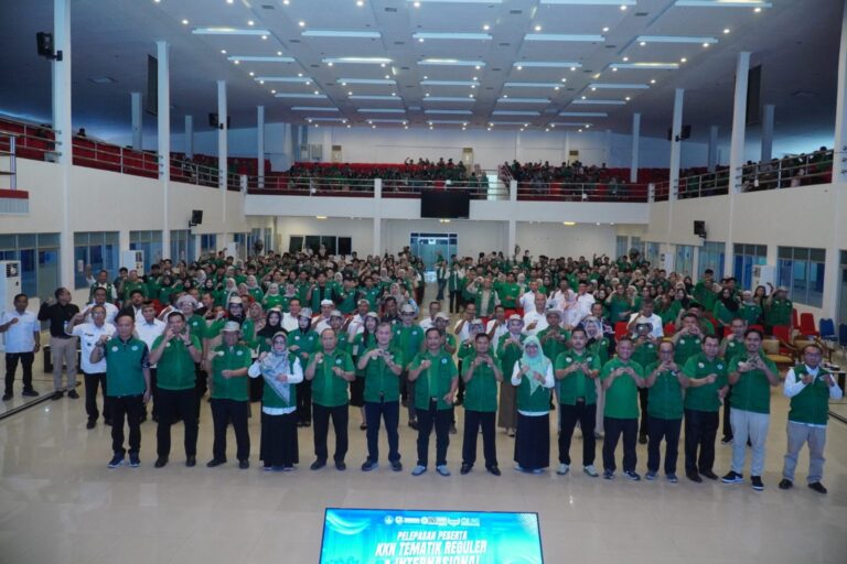 UGJ Lepas Ratusan Mahasiswa KKN ke Ciayumajakuning hingga Malaysia