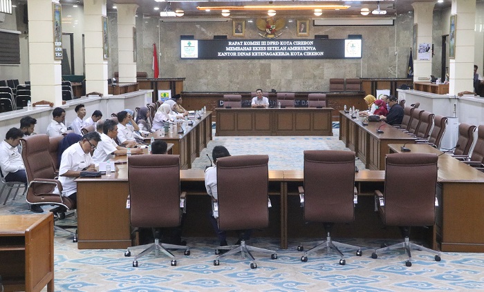 DPRD Dorong Pemkot Cirebon Segera Renovasi Gedung Disnaker