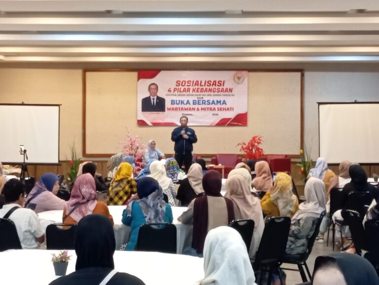 Dorong UMKM Naik Kelas, Herman Khaeron Kucurkan Dukungan Dana Rp1 Miliar untuk Pedagang Cirebon