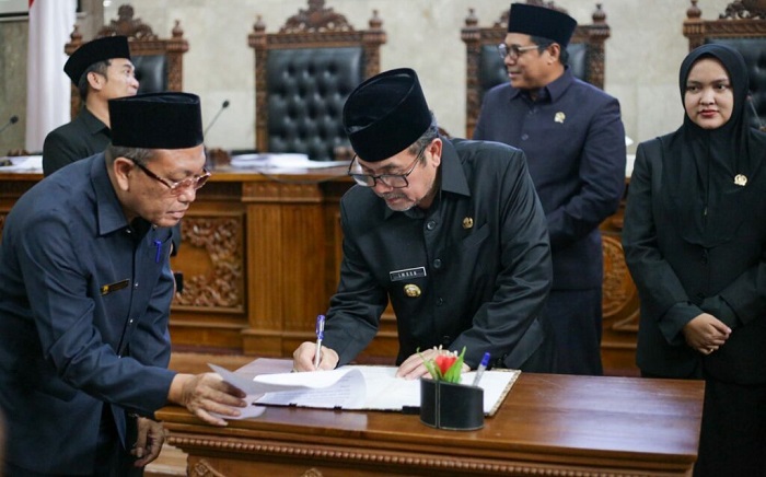 DPRD Kabupaten Cirebon Gelar Rapat Persetujuan Raperda
