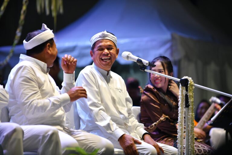Dedi Mulyadi Dorong Revitalisasi Kesundaan Lewat Karnaval Binokasih
