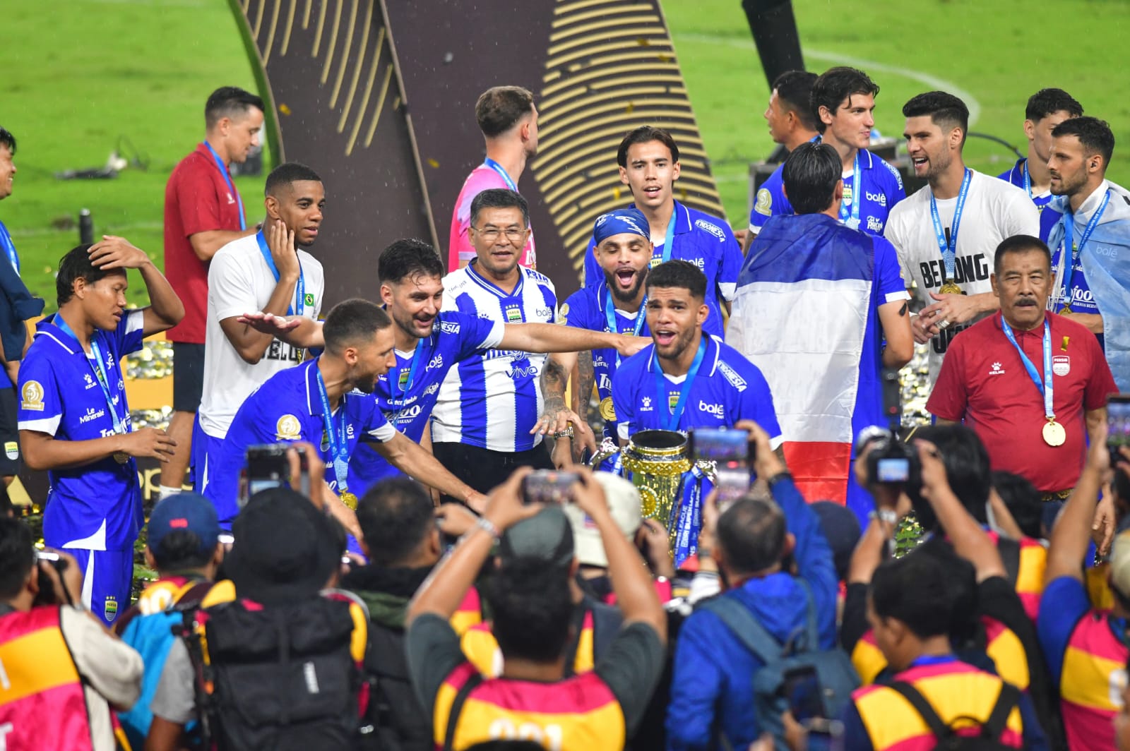 Wagub Harap Persib Bandung Bisa Berprestasi di Tingkat Internasional