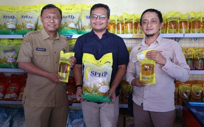 Kendalikan Inflasi, Disperdagin Cirebon Luncurkan KOSPI di Weru
