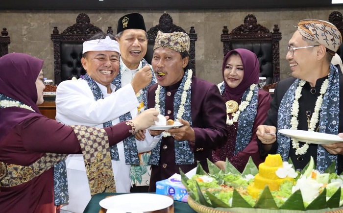 Sekda Jabar Hadiri Sidang DPRD Kota Hari Jadi Cirebon ke-599